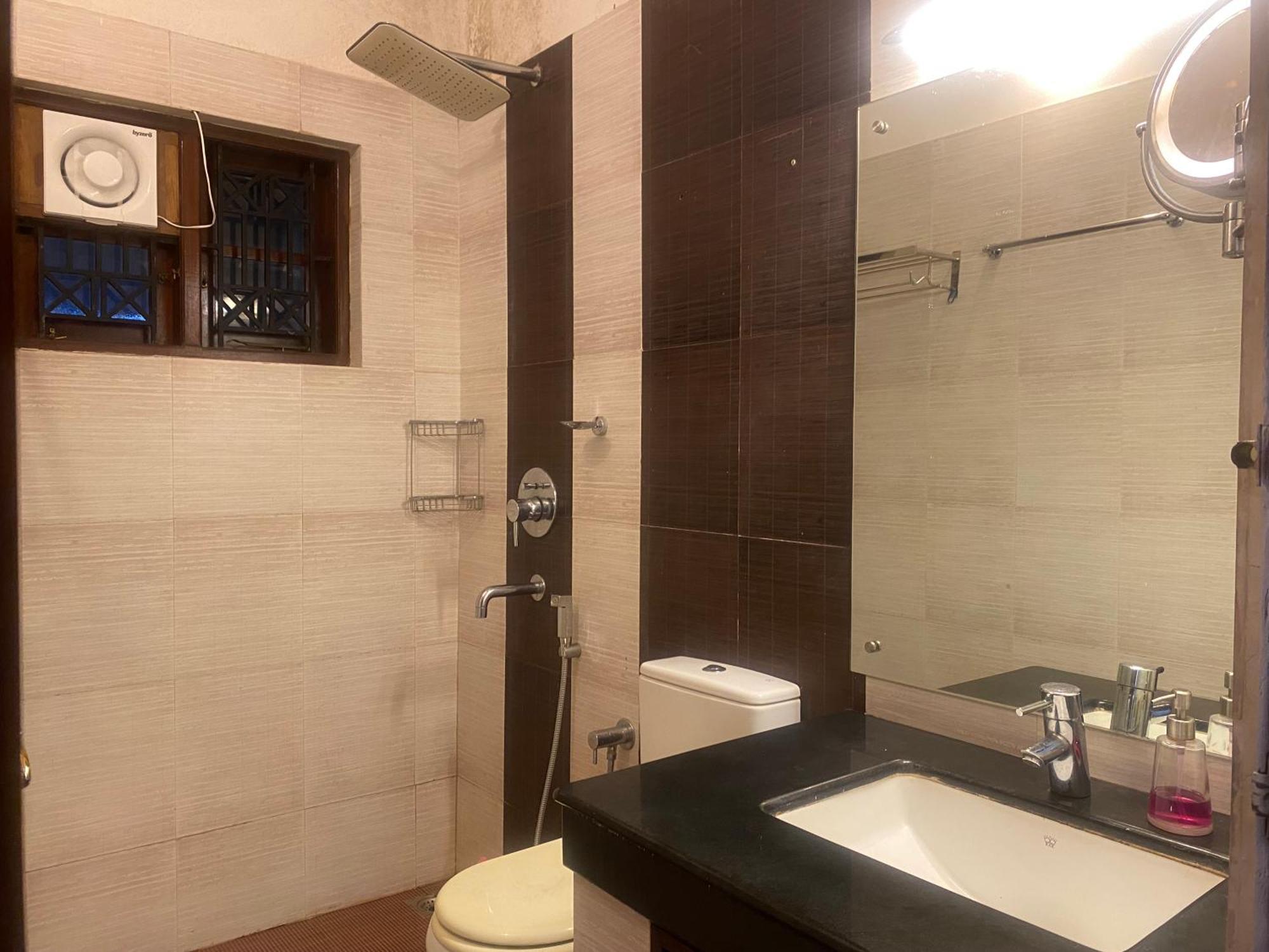 "Radhas" 4Br Villa In Gated Spring Field Community, Kannur Esterno foto